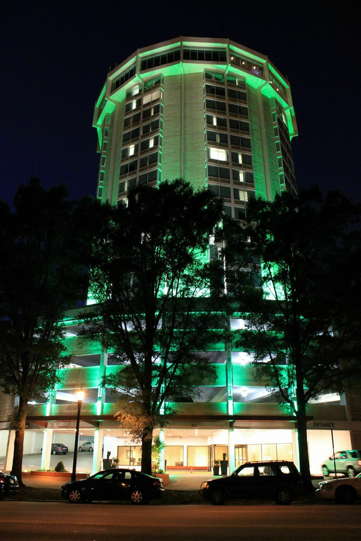 Holiday Inn Raleigh Downtown By Ihg Exterior photo